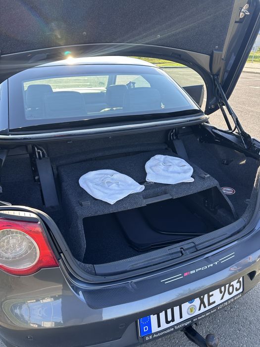 Volkswagen Eos 2008 / 2.0 TDi / Model Sportline