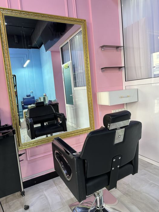 Продаётся кресло для парикмахера