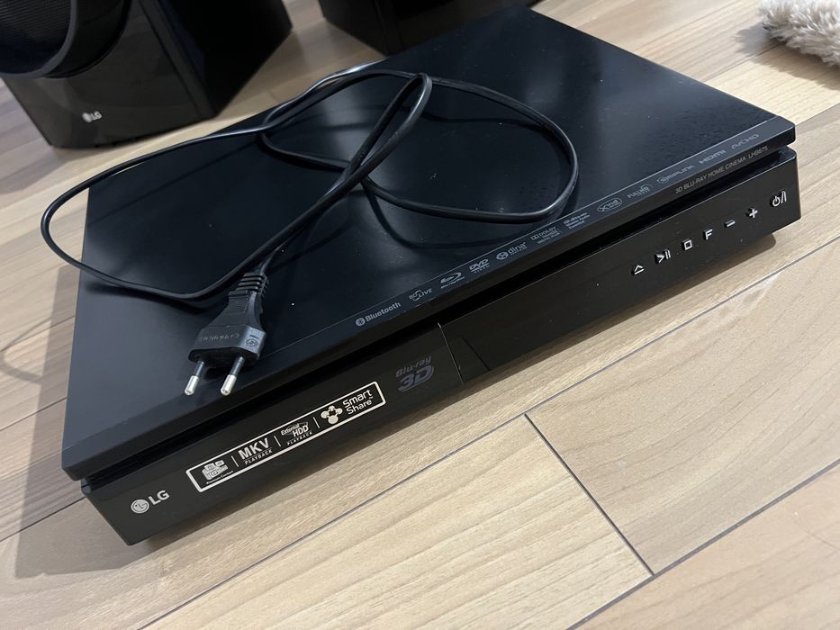 Sistem LG 3D Blu-Ray Home Cinema
