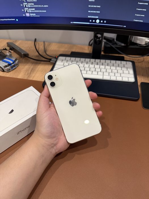 iPhone 11. 128 гб.