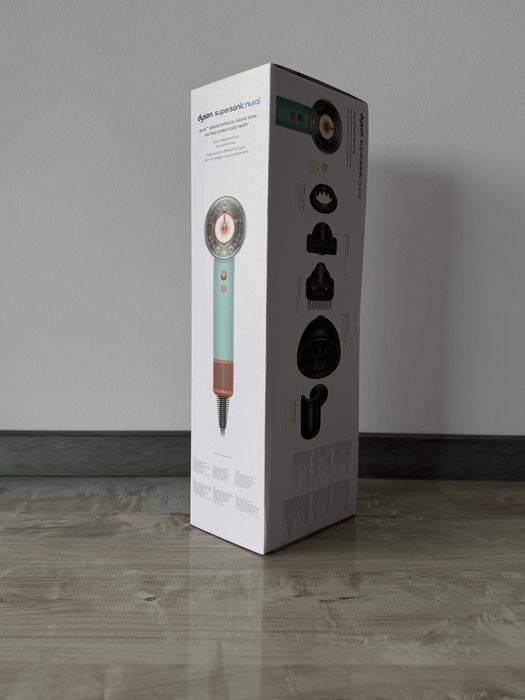 Uscator de par Dyson Supersonic Nural HD16