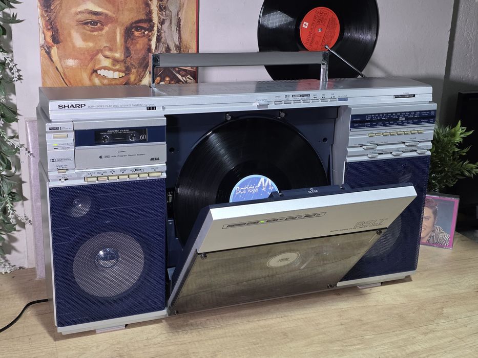 Boombox SHARP VZ-2500, Pick-up autoreverse both, casetofon, radio,hifi