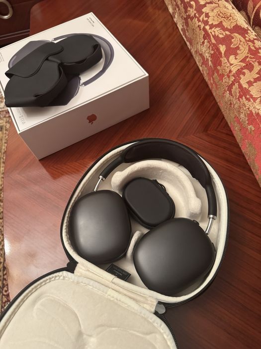 Apple AirPods MAX наушник