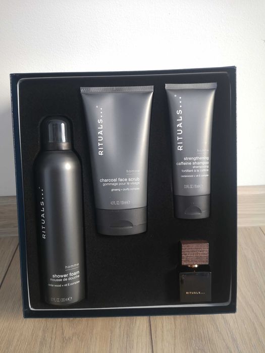 Set de ingrijire Rituals Homme - Medium Gift Set