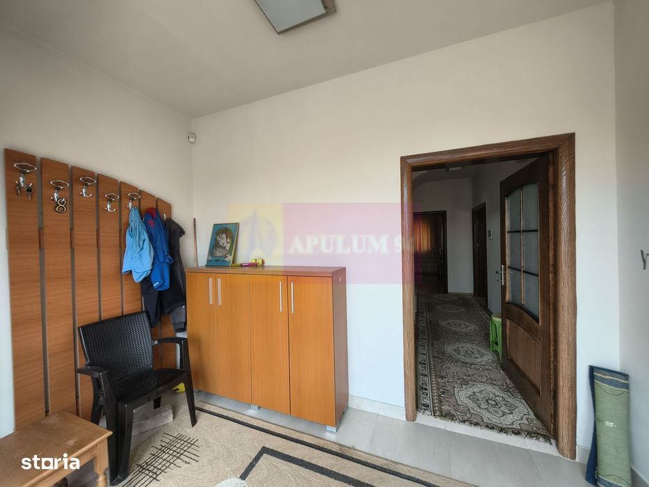 Vilă individuală cu 5 camere, curte proprie în Afumați lângă primărie