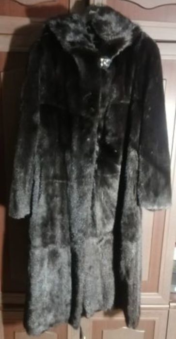Продам шубу срочно