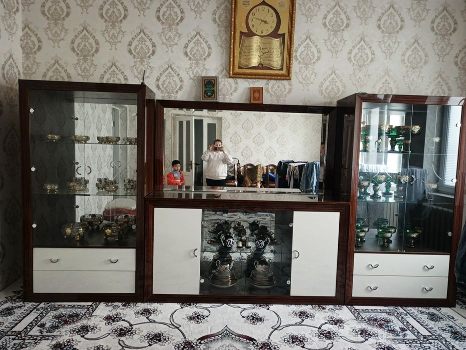 Penal, jamoat  va 2 kishilik krovat sotiladi