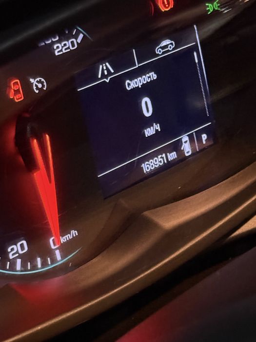 Tracker 1 Premier 2019 Топ тозза Сотилади