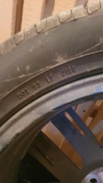 Roți cu anvelope de vara R19