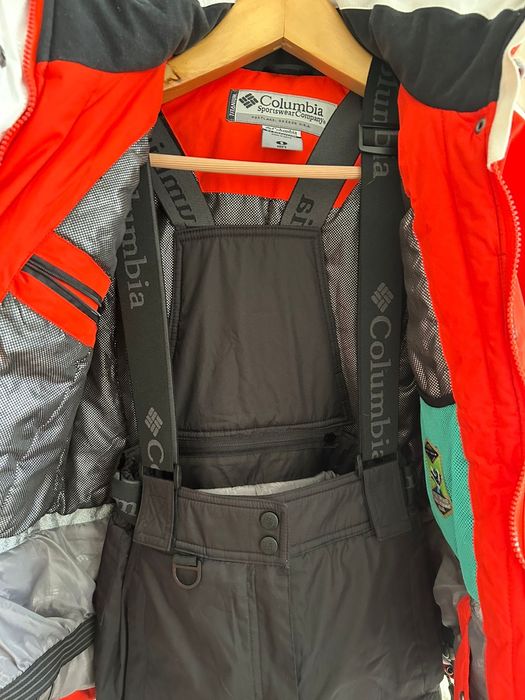 Продается лыжный костюм