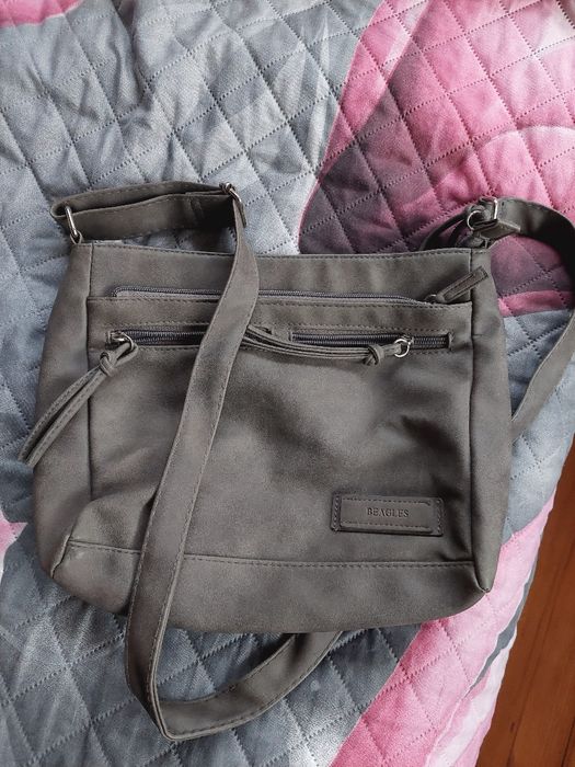 Чанти с дълга дръжка