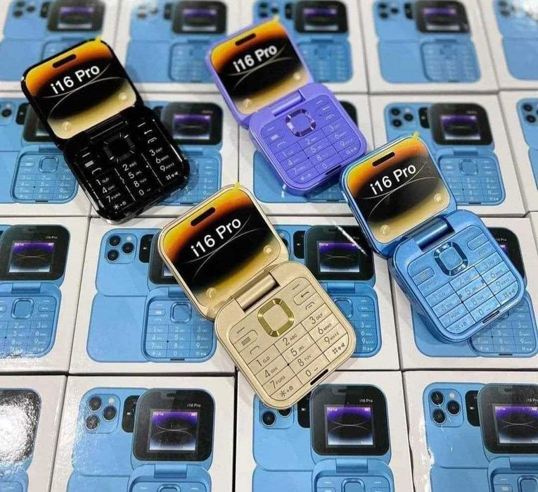 Мини мобилен телефон i16 Pro с двоен екран, LED фенер,камера, Dual SIM