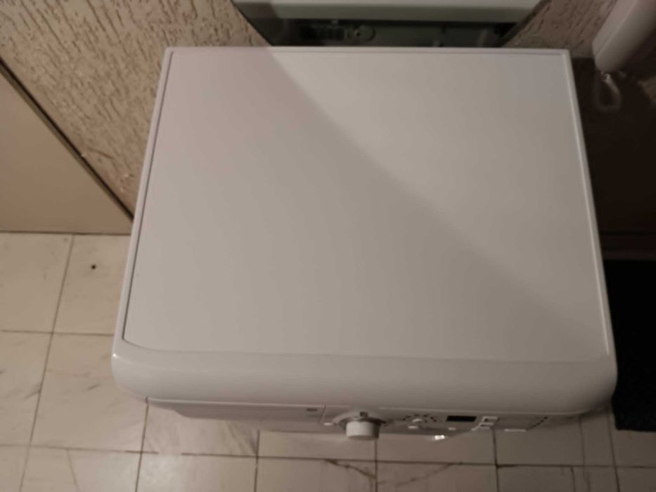 Роботеща и запазена пералня Hotpoint Ariston 6кг/1200 оборота, прозведена в Италия
