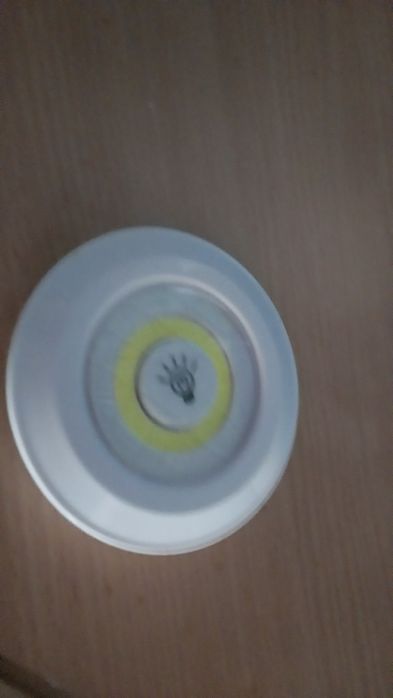 Продаётся набор светильники с пультом.