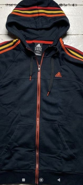 Adidas esensials 3 stripes