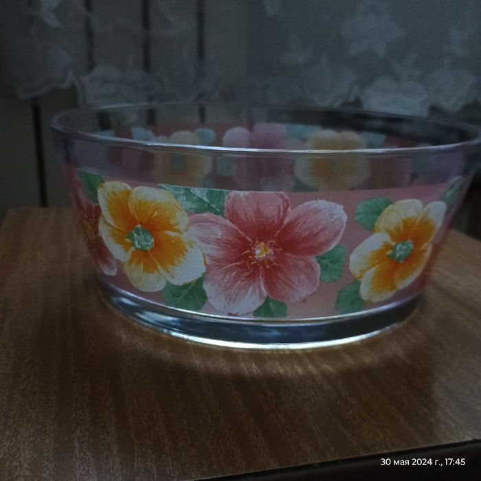 Салатница для красивой подачи еды