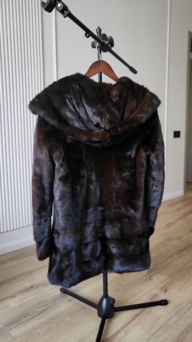Норковая шуба коричневая