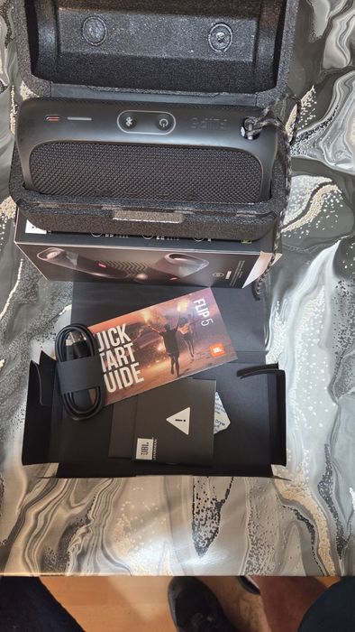 Преносима колонка JBL Flip 5