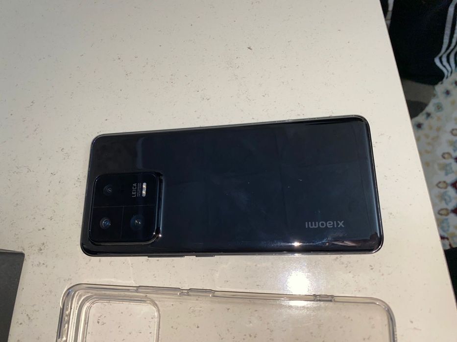 Xiaomi 13 pro в хорошем состоянии