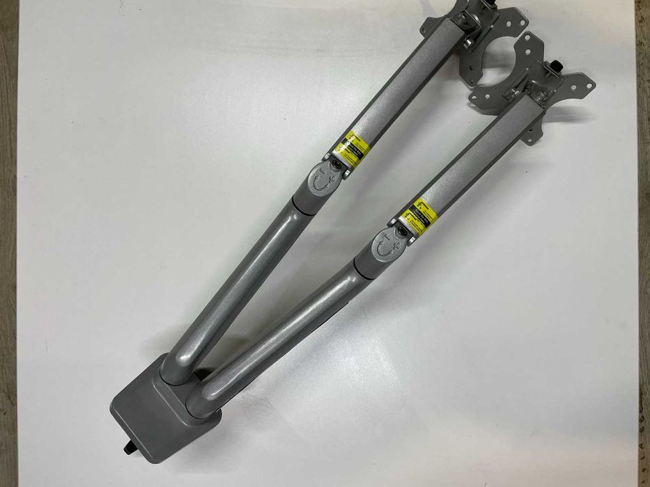 Стойка за два монитора Ergear