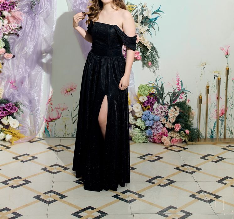 Продам вечернее платье черное