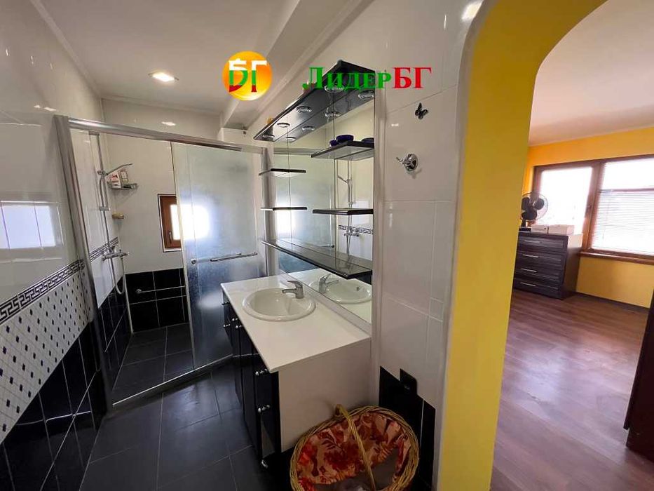 Продава се Къща в с. Кичево, Област Варна - 210 кв.м за 1262 €/кв.м - Снимка #14