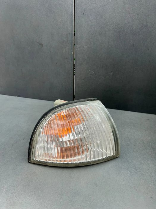 Lampa semnalizare fata dreapta 96175350 Daewoo Cielo 1999