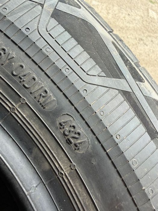 Continental 225/65/R16C
