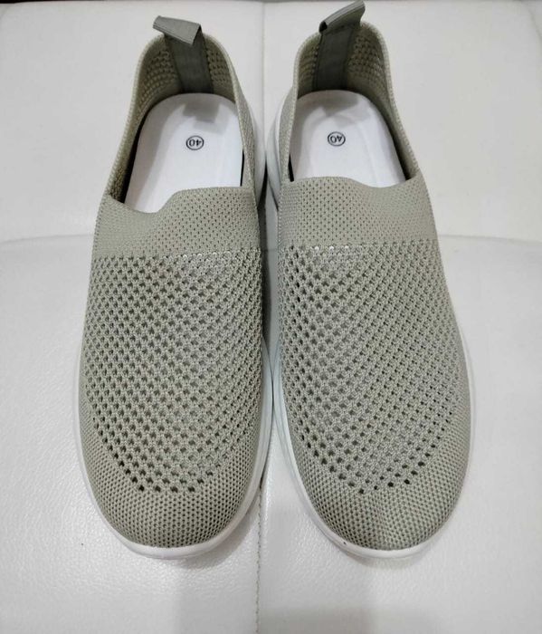 Продам мокасины, размер 40, новые.