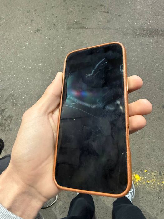 Iphone 16 pro max sotiladi holati norm