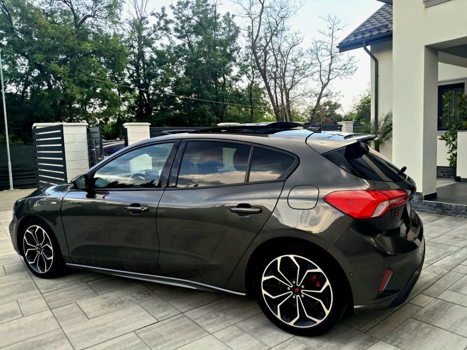 Ford Focus ST-Line