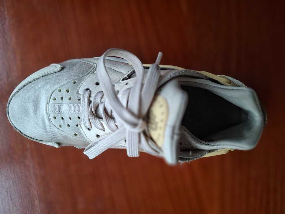 маратонки NIKE - номер 37