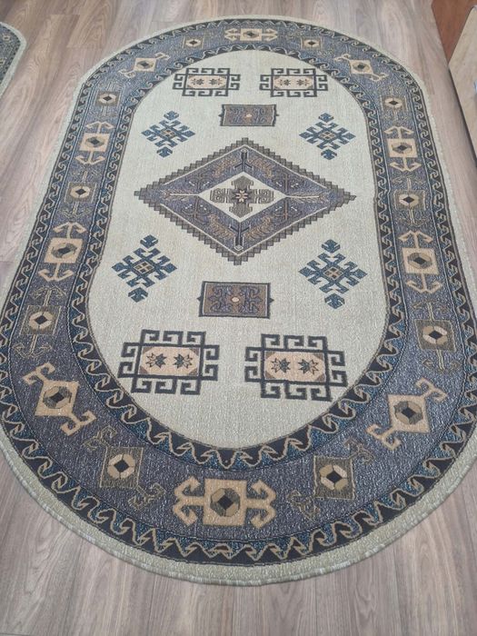 Vand covoare 3 bucati