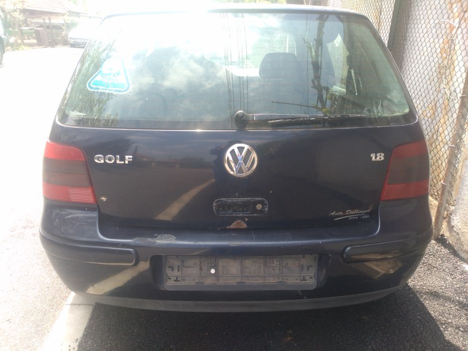 Голф 4  1.8 За части