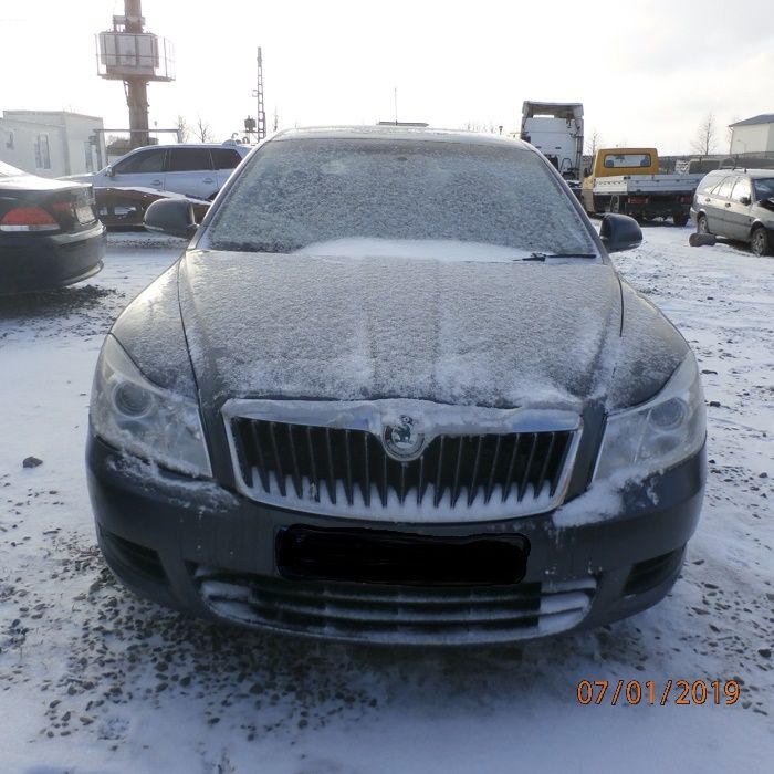 dezmembrez skoda octavia 2011