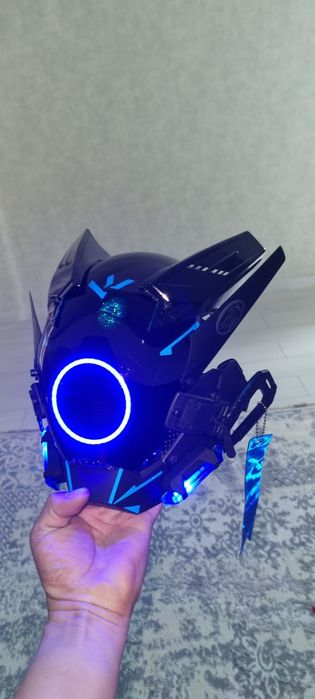 Маска, киберпанк,