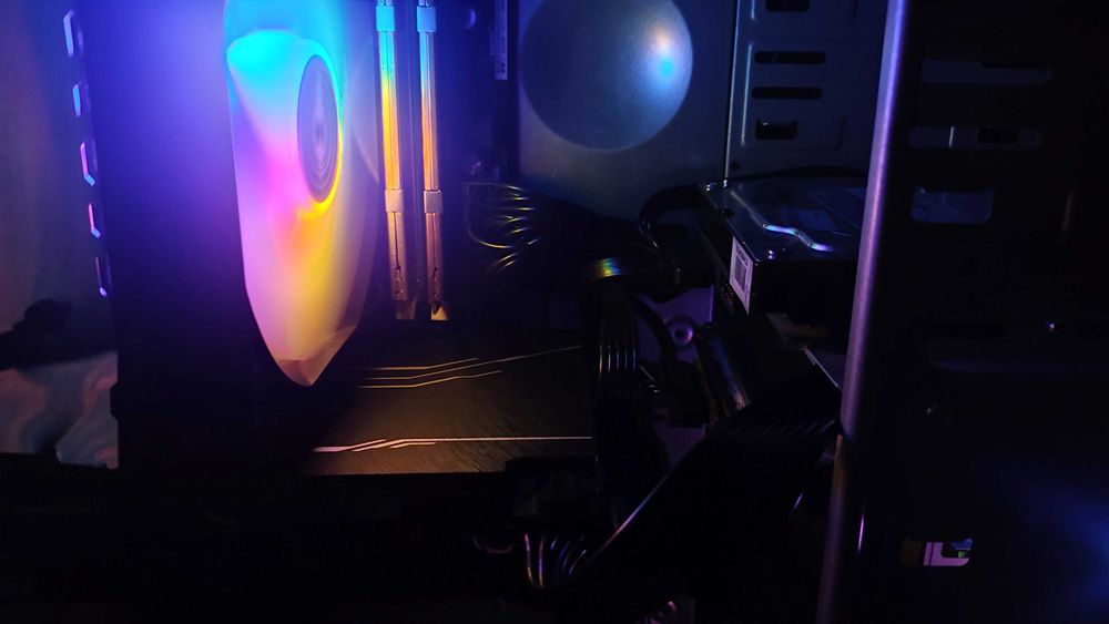 Компьютер игровой.