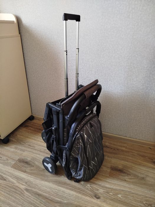 Коляска в отличном состоянии