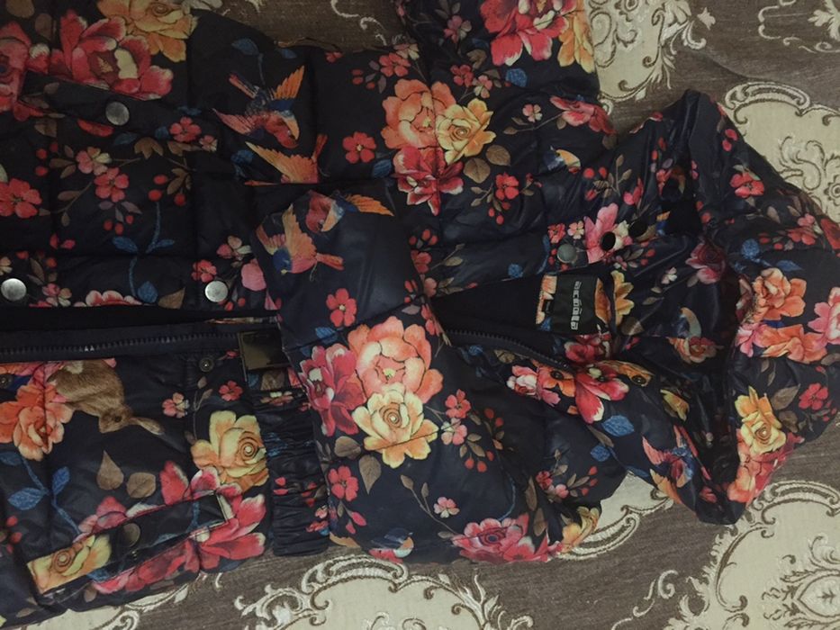 Куртка на девочку