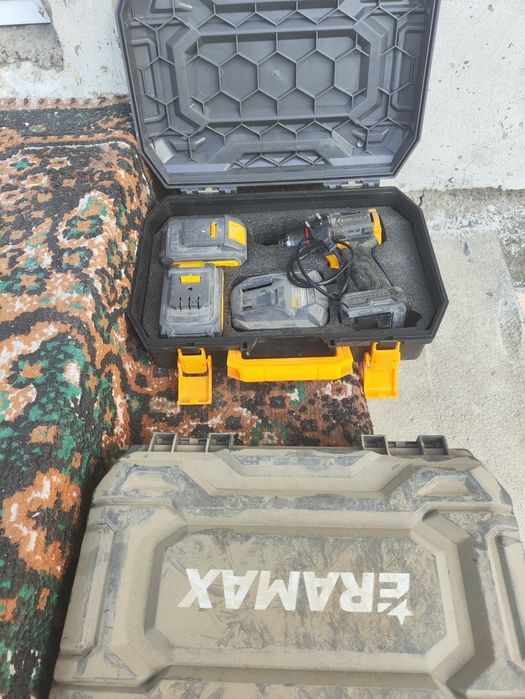 Шуруповёртлар  ва лазер уровень СРОЧНО СОТИЛАДИ