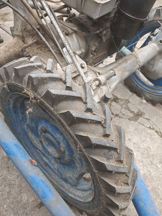 Vând cositoare bcs diesel