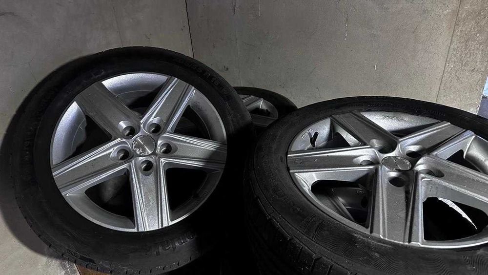 Продам диски с шинами 205/55/16