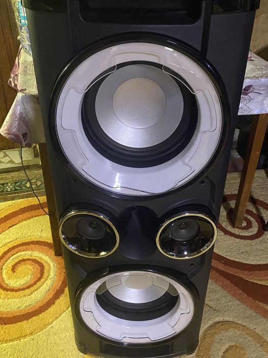 Портативна музикална система с Bluetooth AEG EC 4836