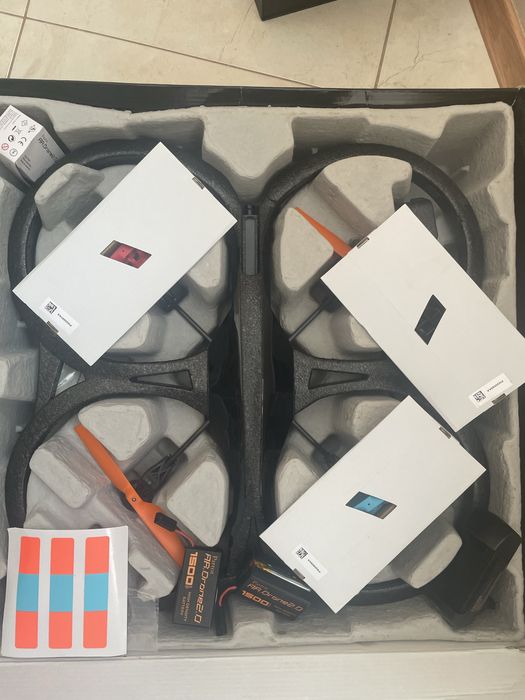 Дрон Parrot AR.Drone 2.0 Power Edition