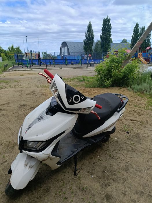 Здраствуйте продам скутер