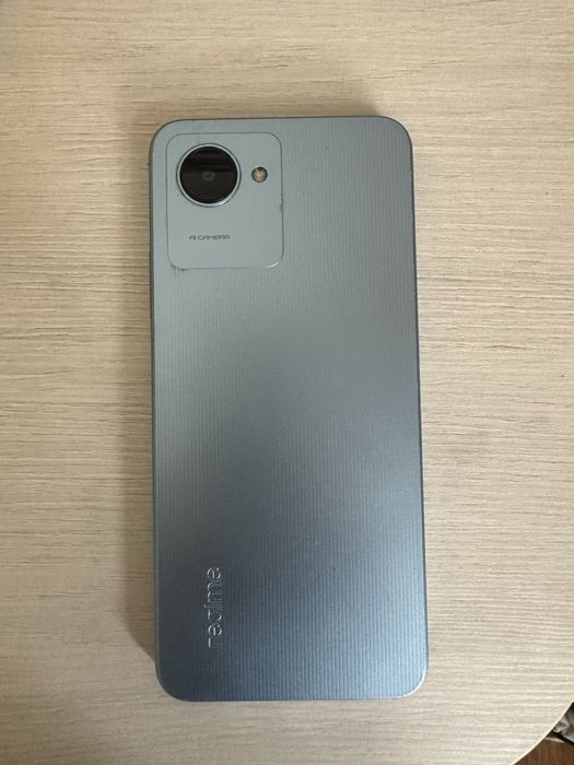 Продам смартфон realme 30 s