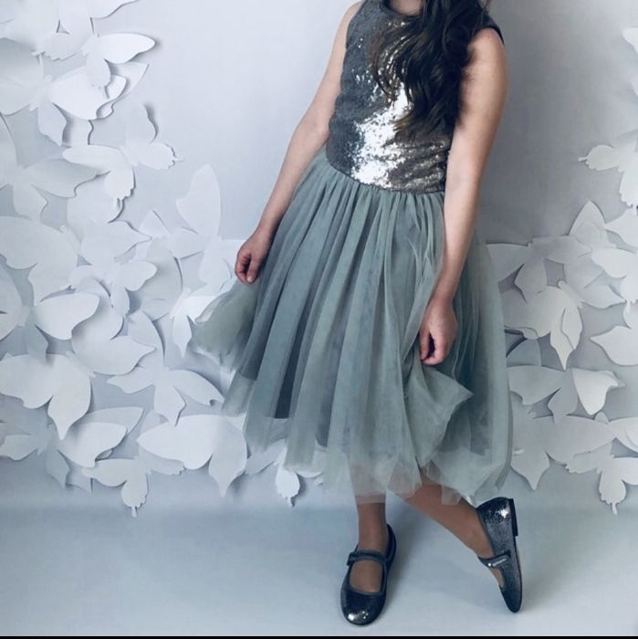 Платье для девочки , 134рр, фирма Luminoso