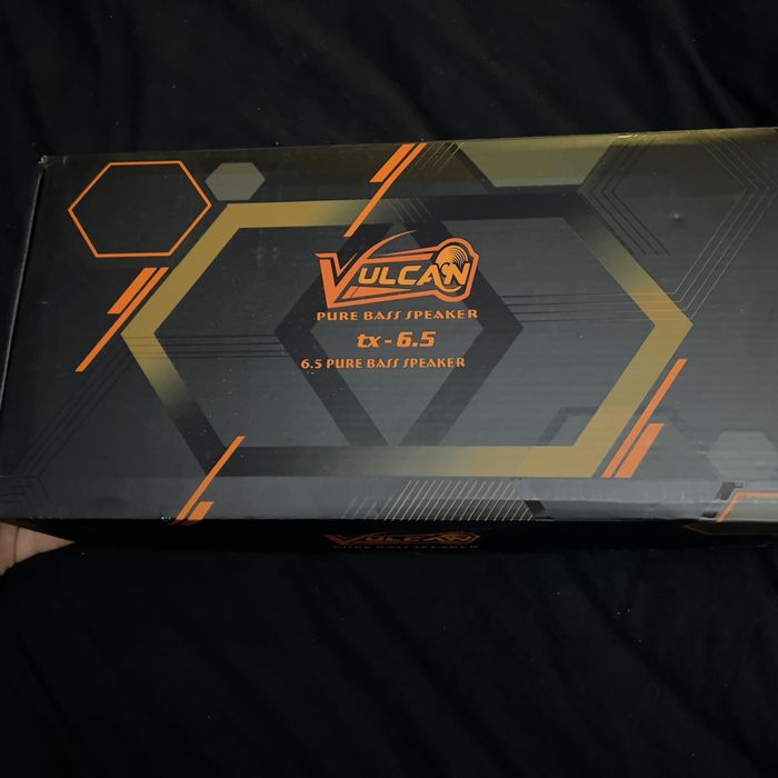 Продам новые колонки