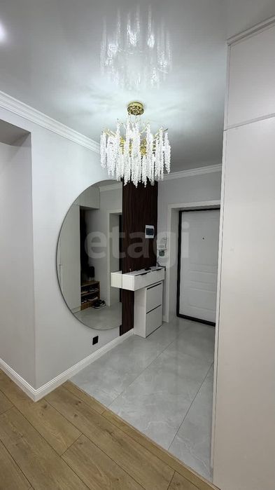 Продам 4ком.квартиру на Батыс 2