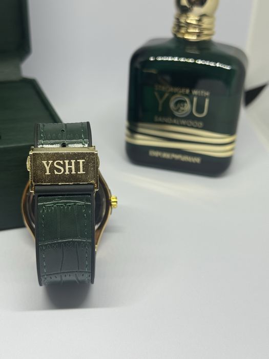 Наручные часы YSHI